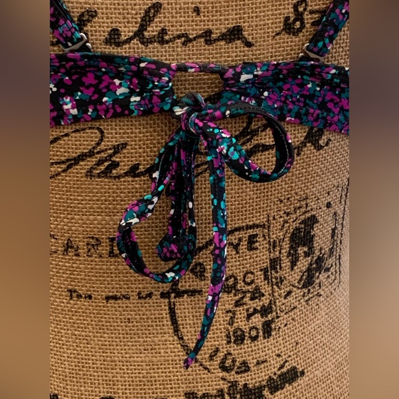 Athleta Black floral bikini Top size medium - Picture 5 of 9